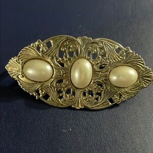 Vintage Korea golden filigree faux pearl metal hair clip